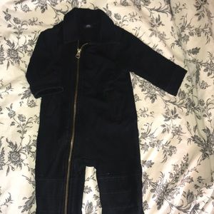 baby Gap jumpsuit for Boys 6-12 months